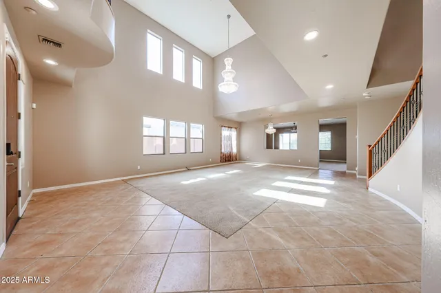 $2,600 | 9121 West Plum Road, Peoria, AZ 85383