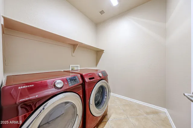 $2,600 | 9121 West Plum Road, Peoria, AZ 85383