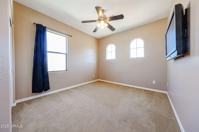 $2,600 | 9121 West Plum Road, Peoria, AZ 85383