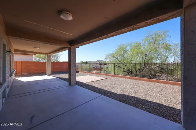 $2,600 | 9121 West Plum Road, Peoria, AZ 85383