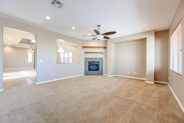 $2,600 | 9121 West Plum Road, Peoria, AZ 85383