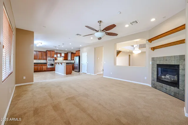 $2,600 | 9121 West Plum Road, Peoria, AZ 85383