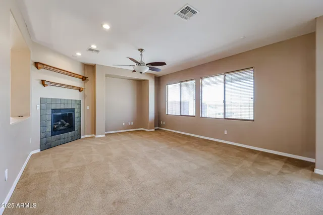 $2,600 | 9121 West Plum Road, Peoria, AZ 85383