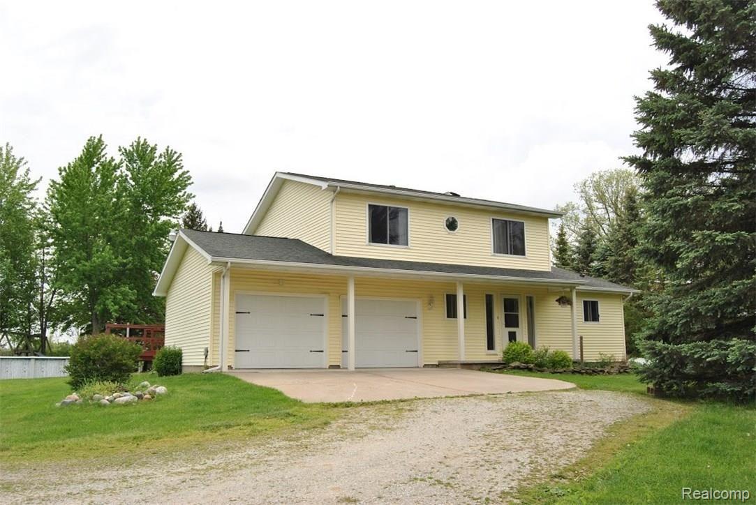 14919 Pine Knoll Road Capac, MI 48014 - Photo 1 of 17 1front 14919 Pine Knoll.JPG