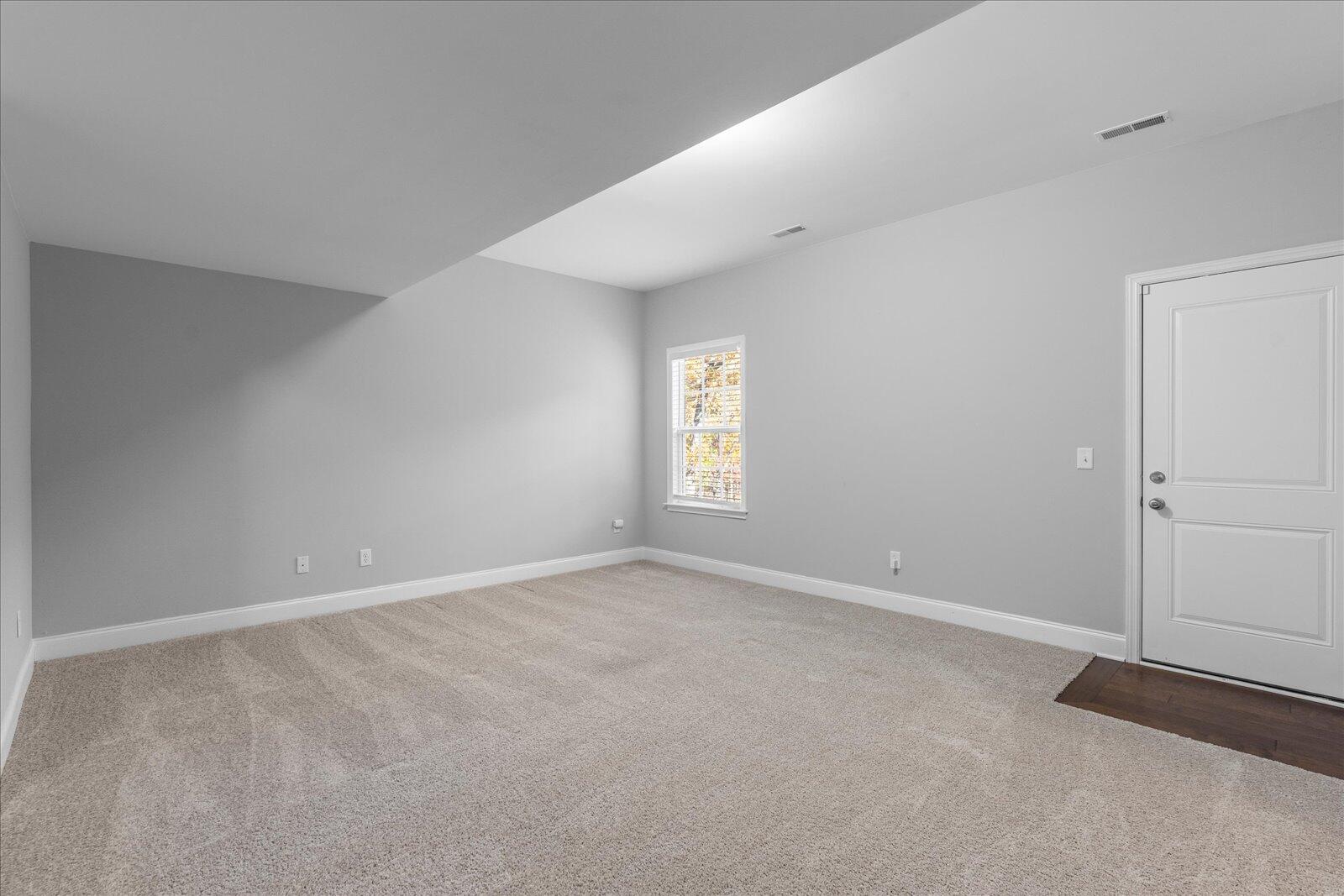 6534 Frankfurt Road Ooltewah, TN 37363 - Photo 24 of 32 27-6534 Frankfurt Rd-26