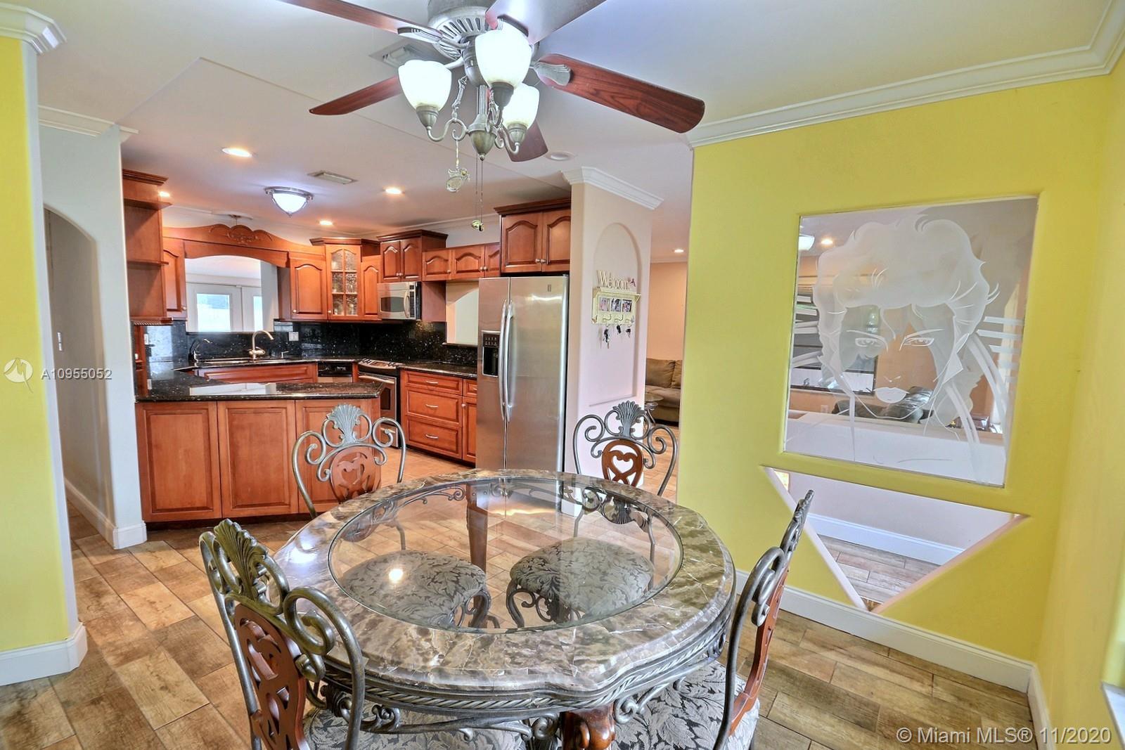 6740 Volunteer Road Southwest Ranches, FL 33330 - Photo 15 of 61