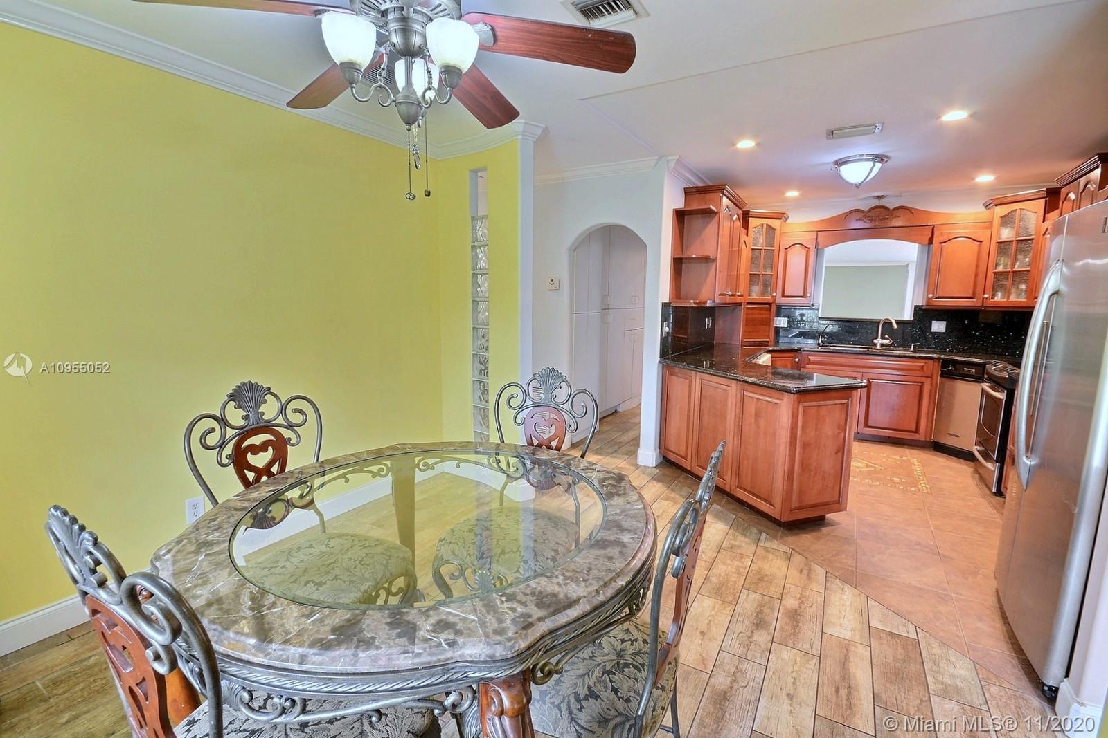 6740 Volunteer Road Southwest Ranches, FL 33330 - Photo 16 of 61
