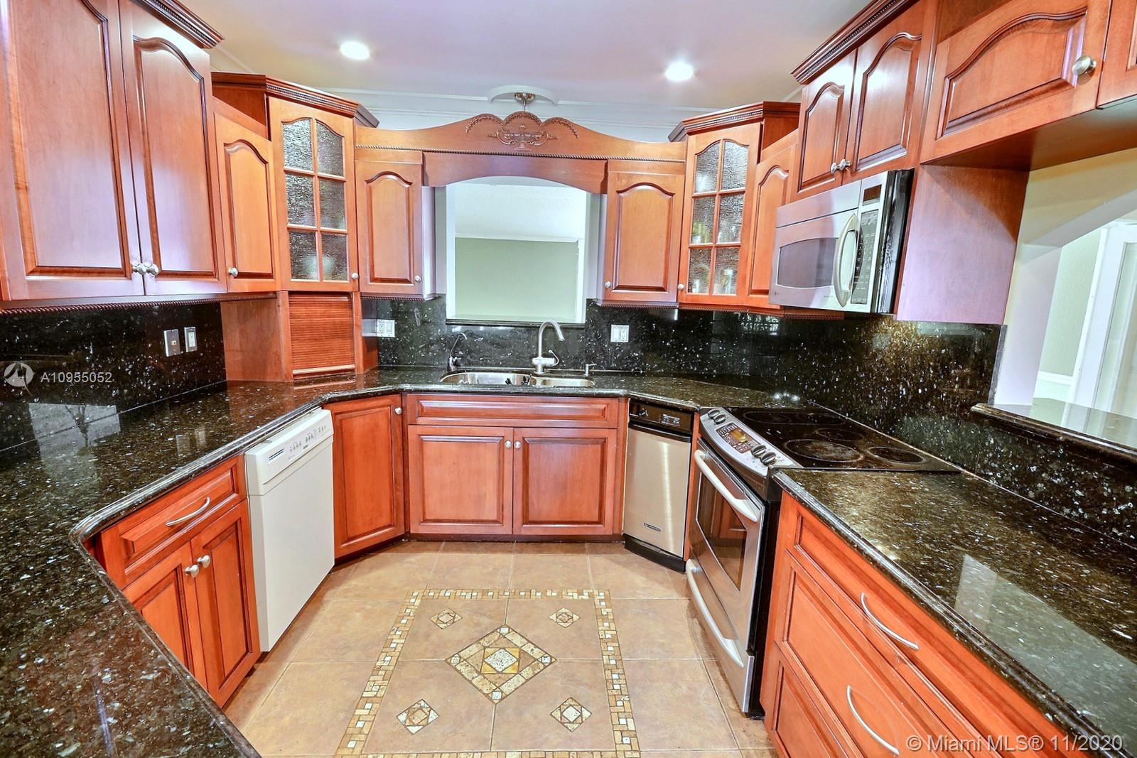 6740 Volunteer Road Southwest Ranches, FL 33330 - Photo 17 of 61