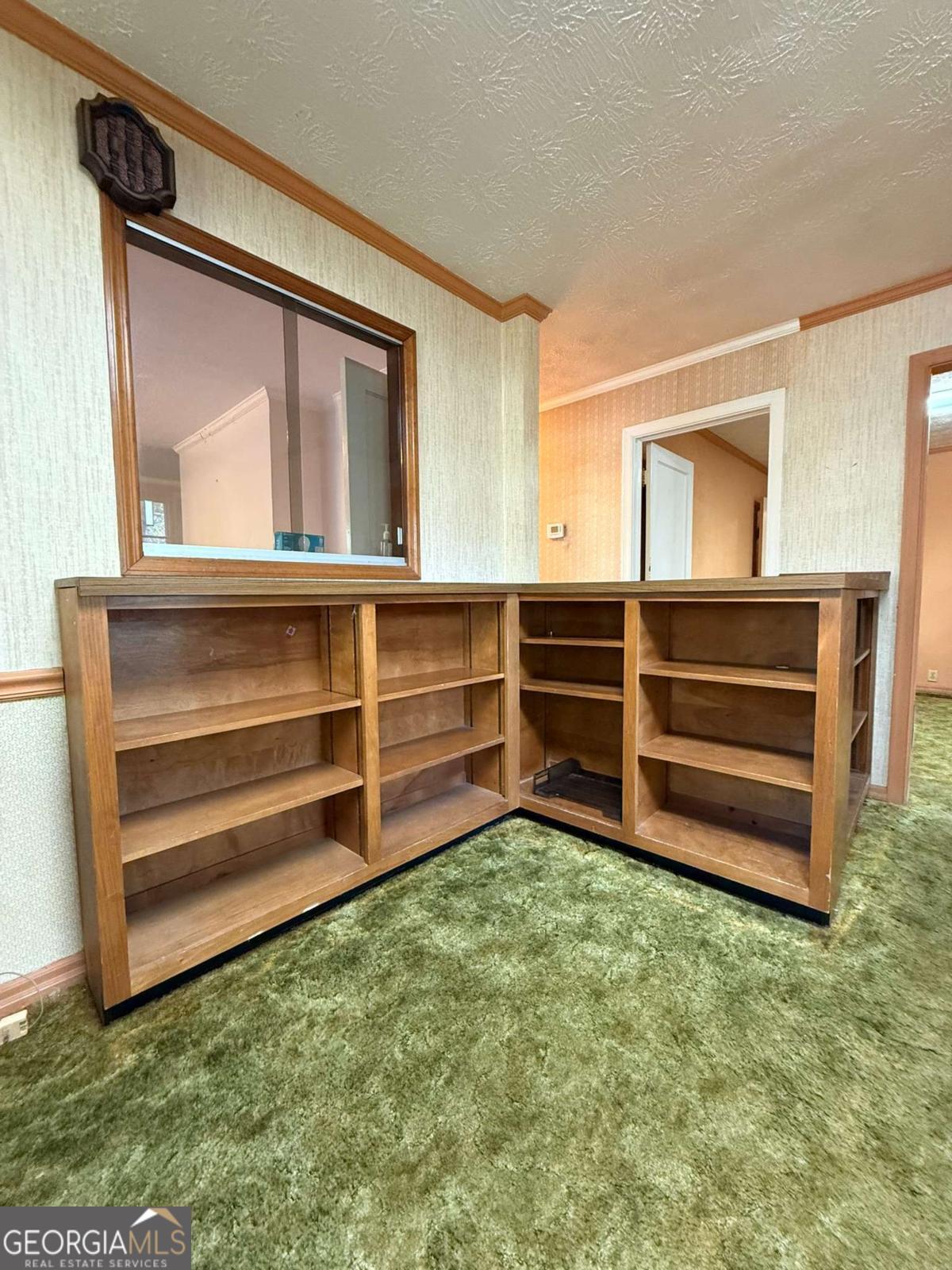 109 Vernon Street Dublin, GA 31021 - Photo 24 of 48 a view of room that has a large window