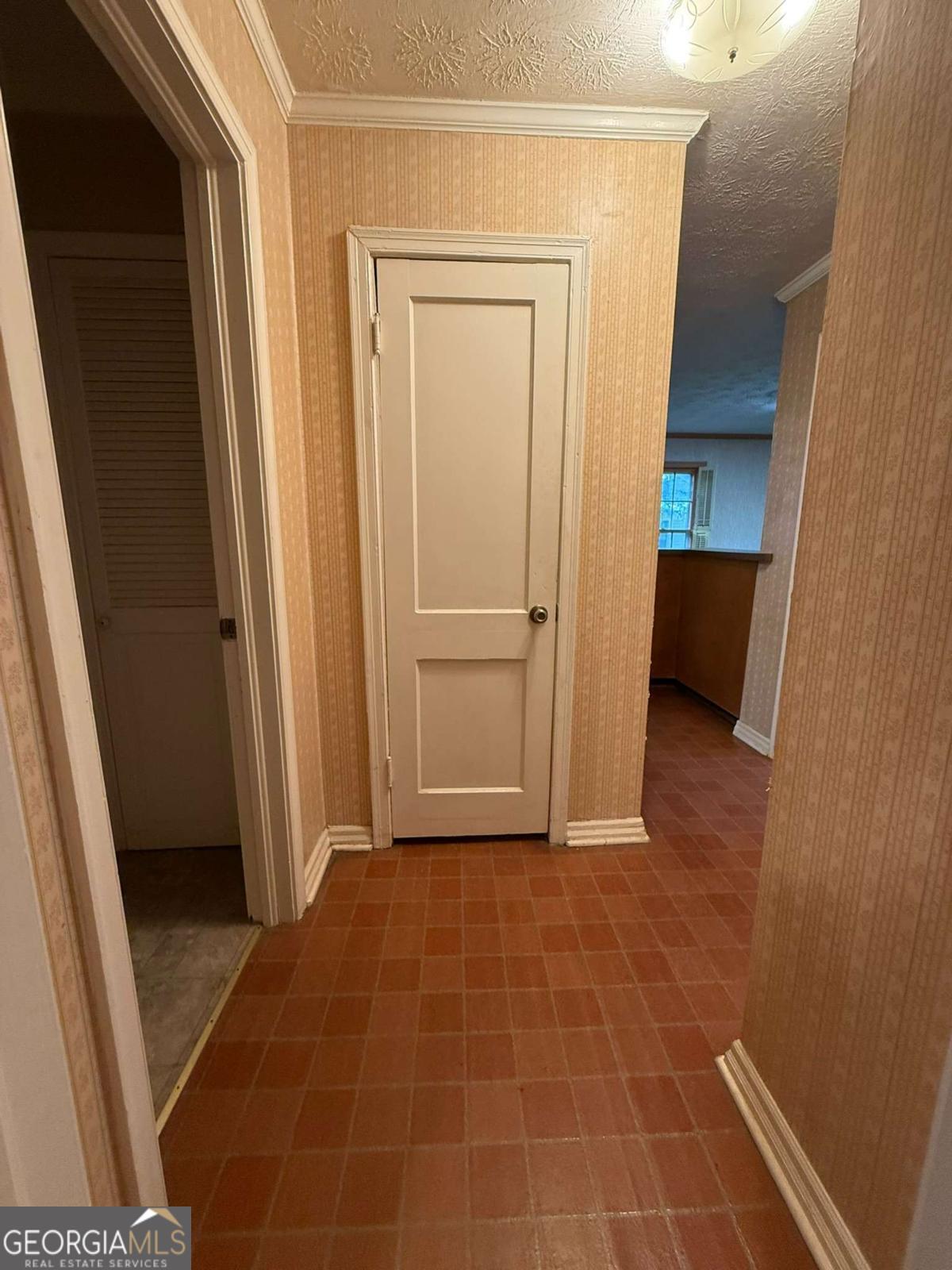 109 Vernon Street Dublin, GA 31021 - Photo 39 of 48 wooden floor in an empty room