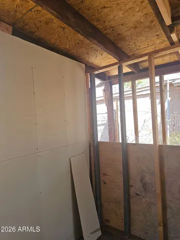 a view of roof and outdoor space