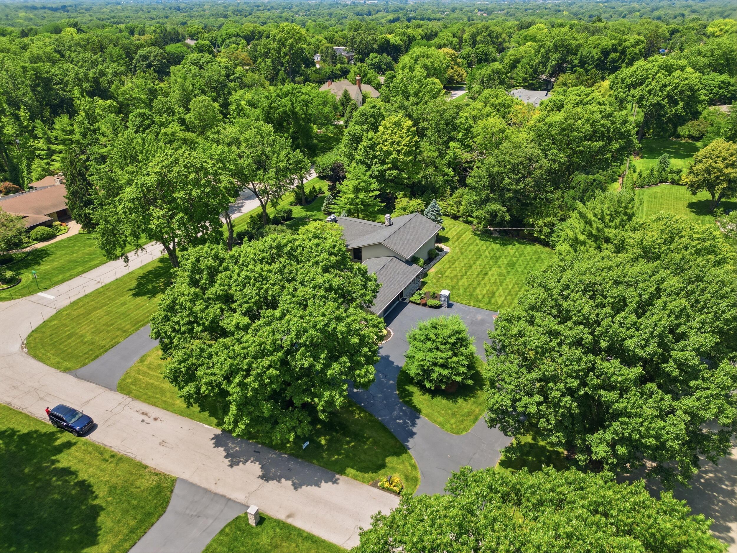 4499 Summit Ridge Road Upper Arlington, OH 43220 - Photo 61 of 76 Stream and treed lot