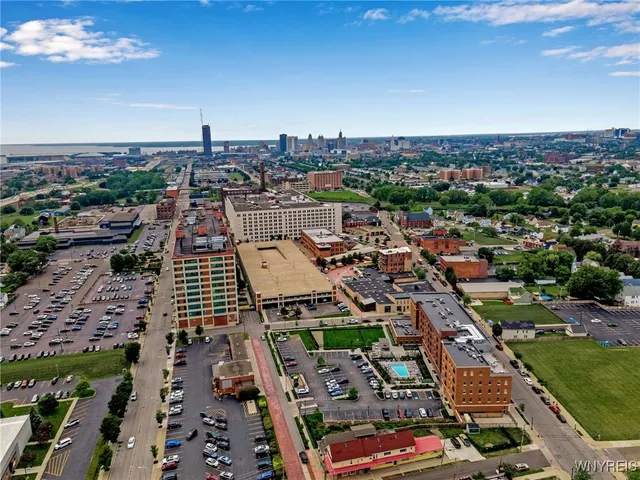 $1,800 | 140 Seymour Street, Buffalo, NY 14210