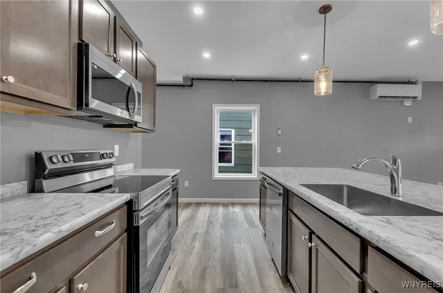 $1,800 | 140 Seymour Street, Buffalo, NY 14210