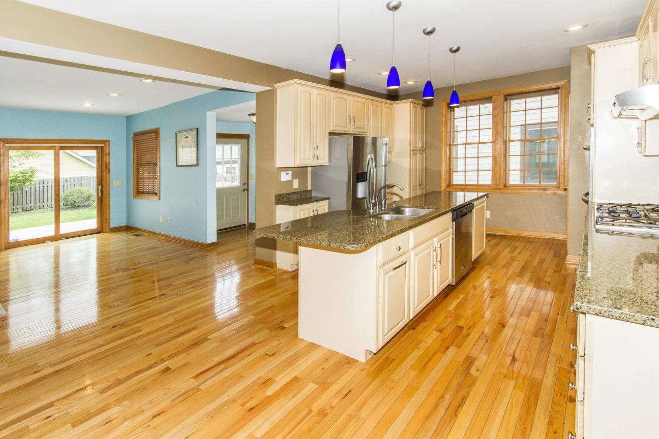 2592 Bexley Park Road Columbus, OH 43209 - Photo 15 of 43