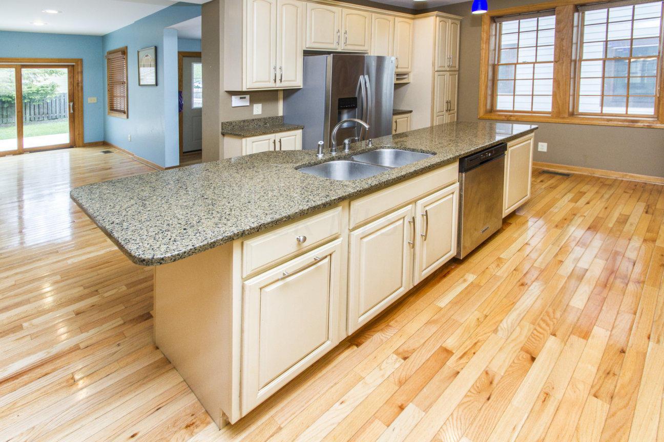 2592 Bexley Park Road Columbus, OH 43209 - Photo 16 of 43