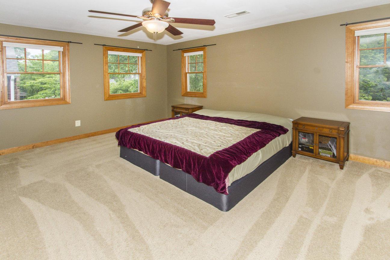 2592 Bexley Park Road Columbus, OH 43209 - Photo 24 of 43