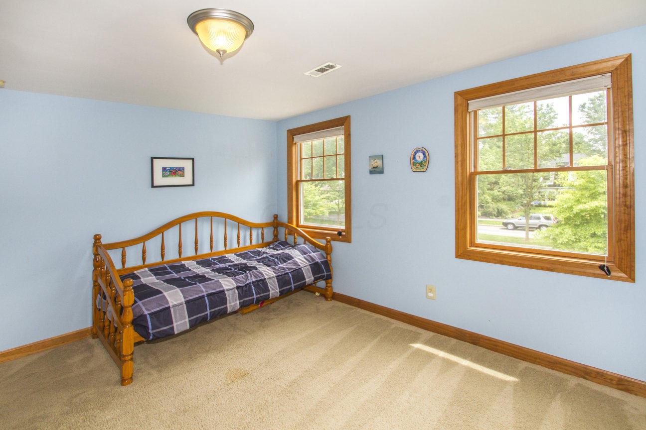 2592 Bexley Park Road Columbus, OH 43209 - Photo 32 of 43