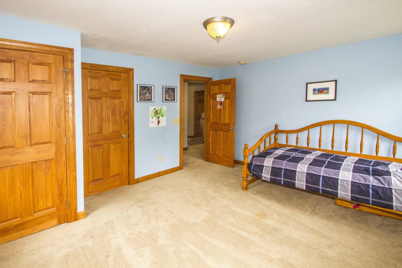 2592 Bexley Park Road Columbus, OH 43209 - Photo 33 of 43