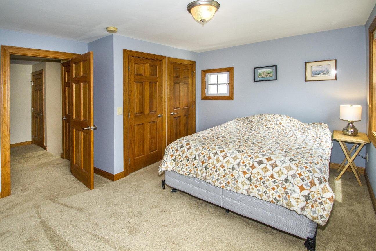 2592 Bexley Park Road Columbus, OH 43209 - Photo 35 of 43