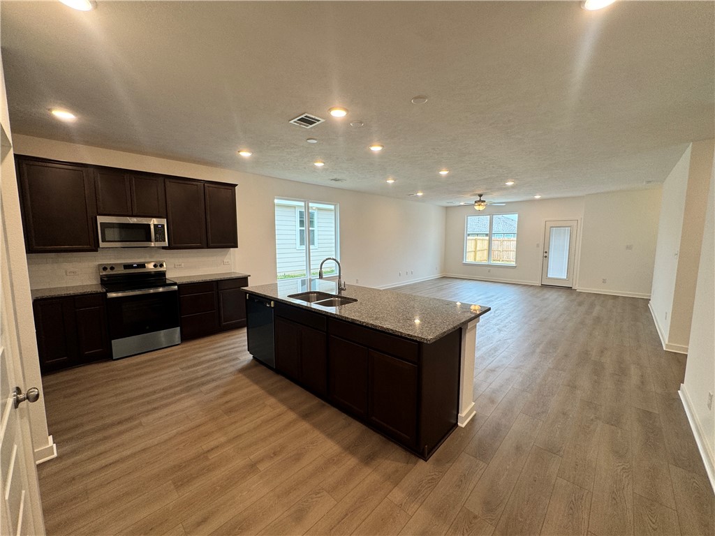 2416 Rooke Road Bryan, TX 77807 - Photo 4 of 14