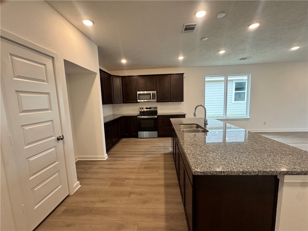 2416 Rooke Road Bryan, TX 77807 - Photo 5 of 14