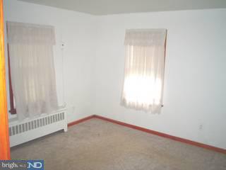 3260 Quakerbridge Road Trenton, NJ 08619 - Photo 4 of 6