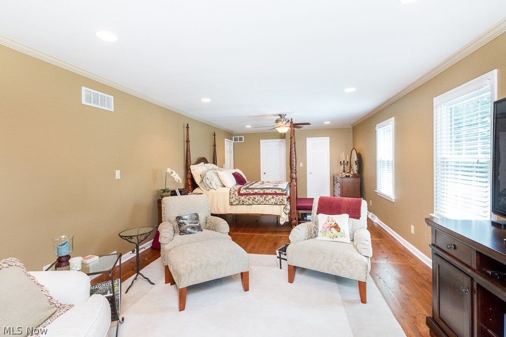 3373 Stanley Road Akron, OH 44333 - Photo 10 of 29 Gallery Image 10