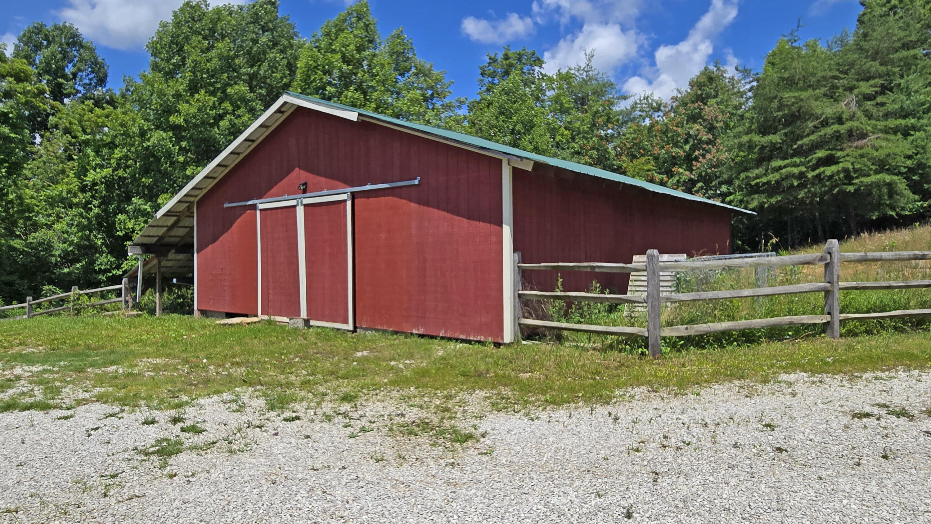 693 Windy Hill Road Campton, KY 41301 - Photo 29 of 44 46
