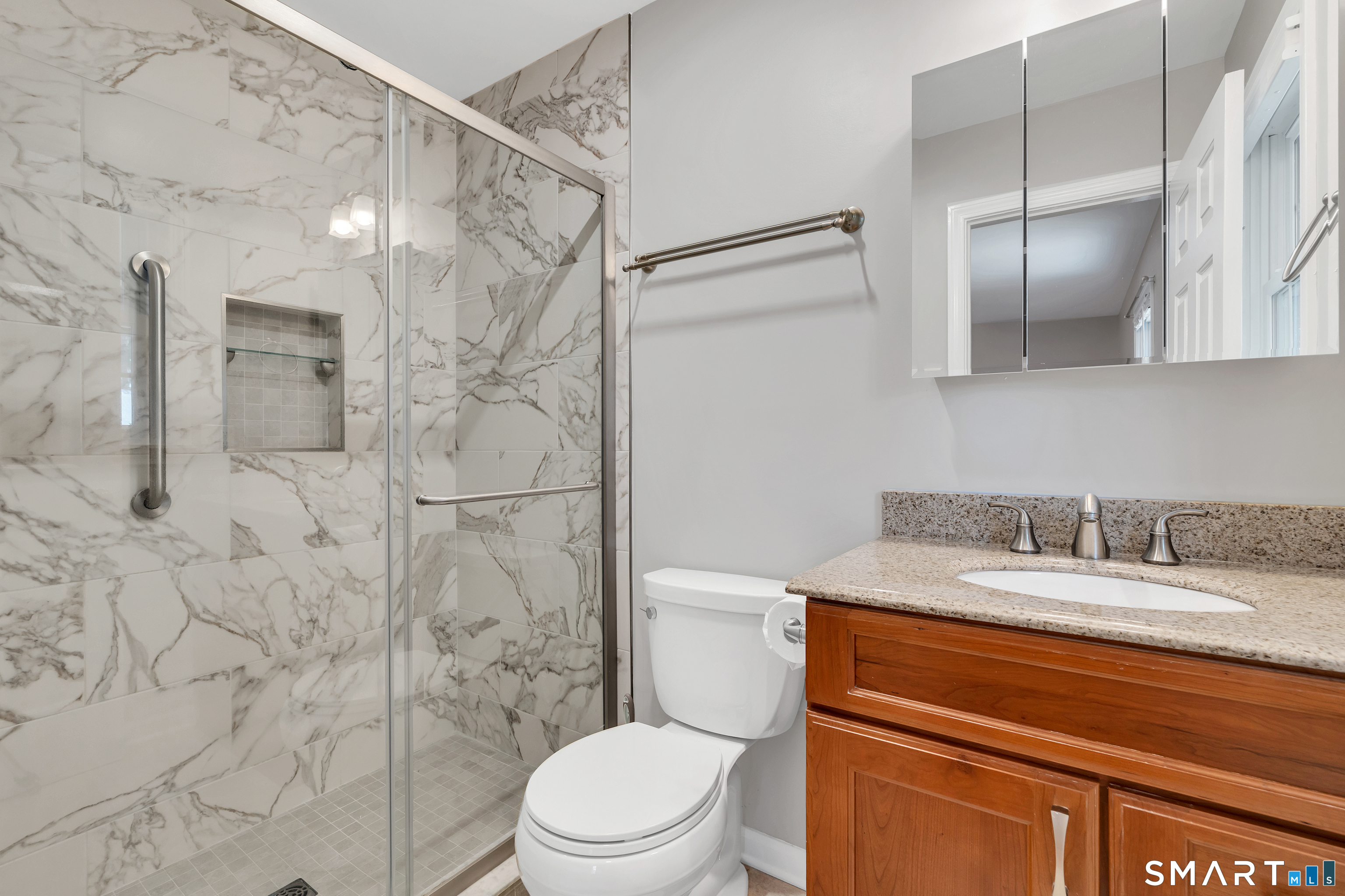 28 Downing Way, Unit 28 Madison, CT 06443 - Photo 15 of 30 Beautifully updated