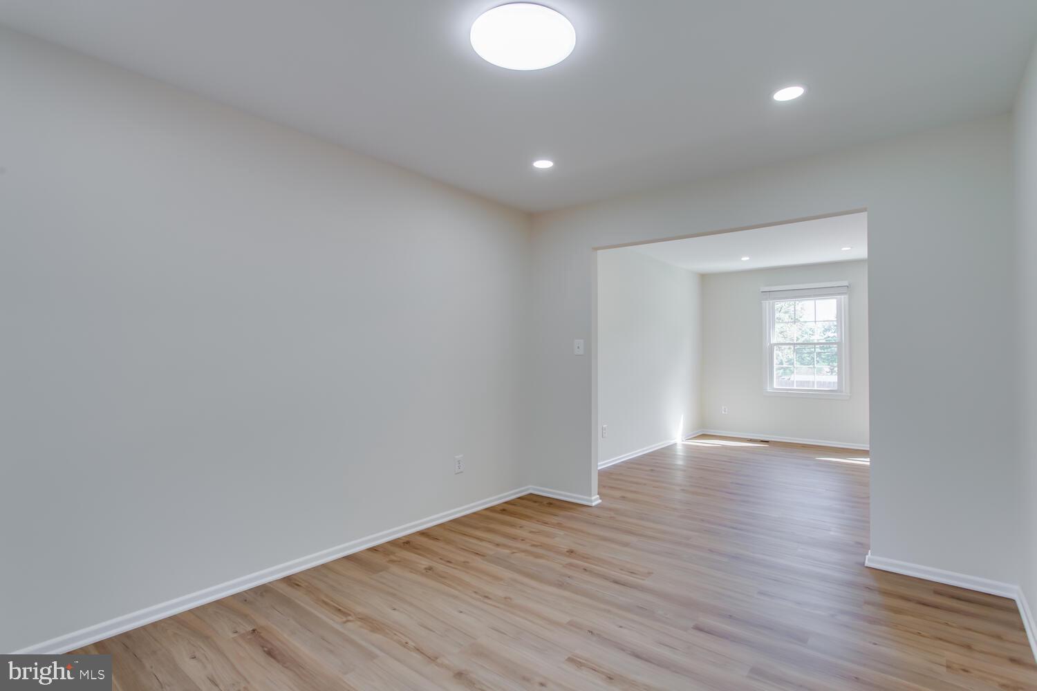 1904 Beulah Road Vienna, VA 22182 - Photo 14 of 47 Gallery Image 14