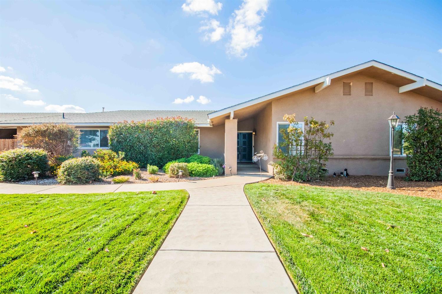 14556 Brookhill Road Madera, CA 93636 - Photo 2 of 45 Gallery Image 2
