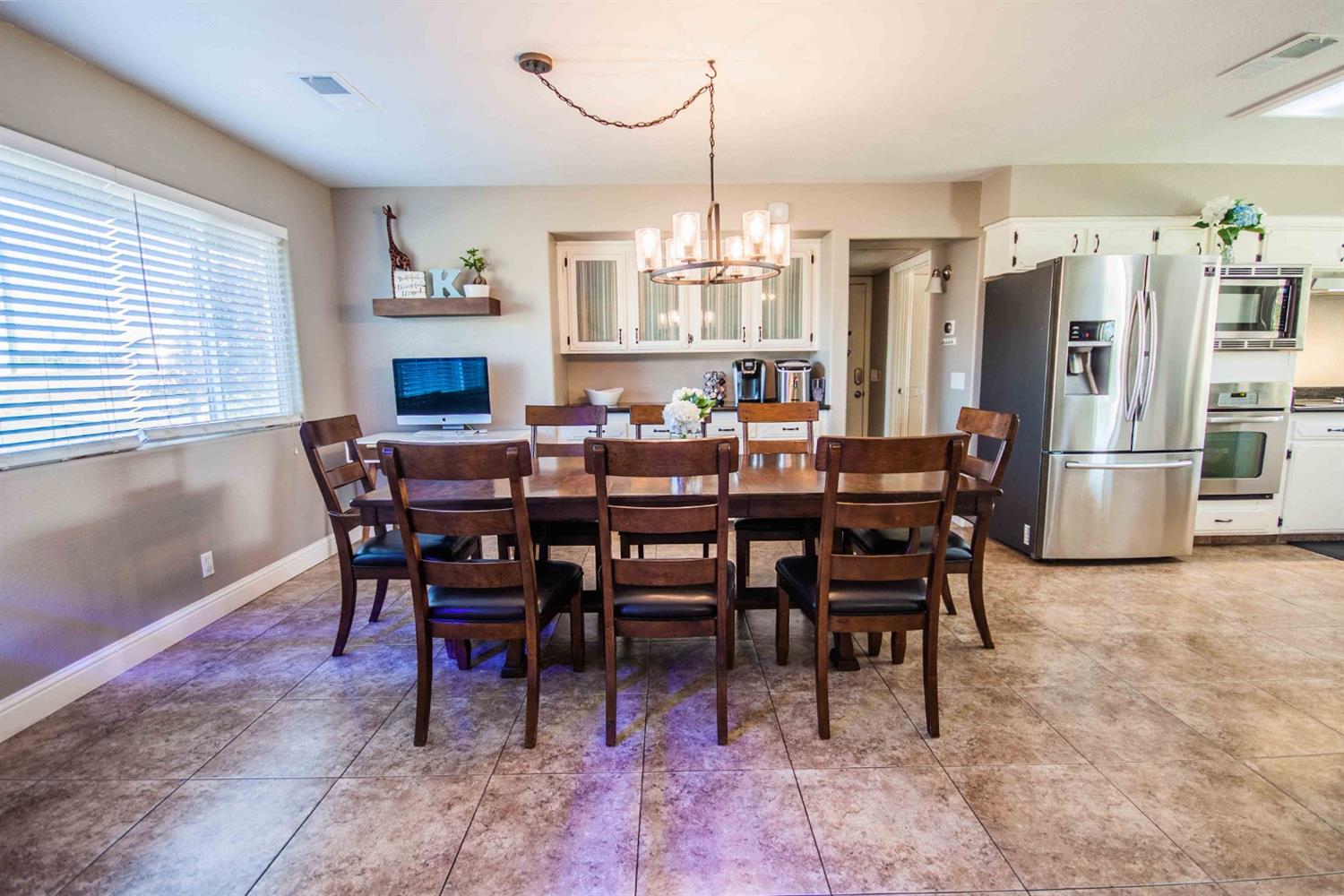 14556 Brookhill Road Madera, CA 93636 - Photo 9 of 45 Gallery Image 9