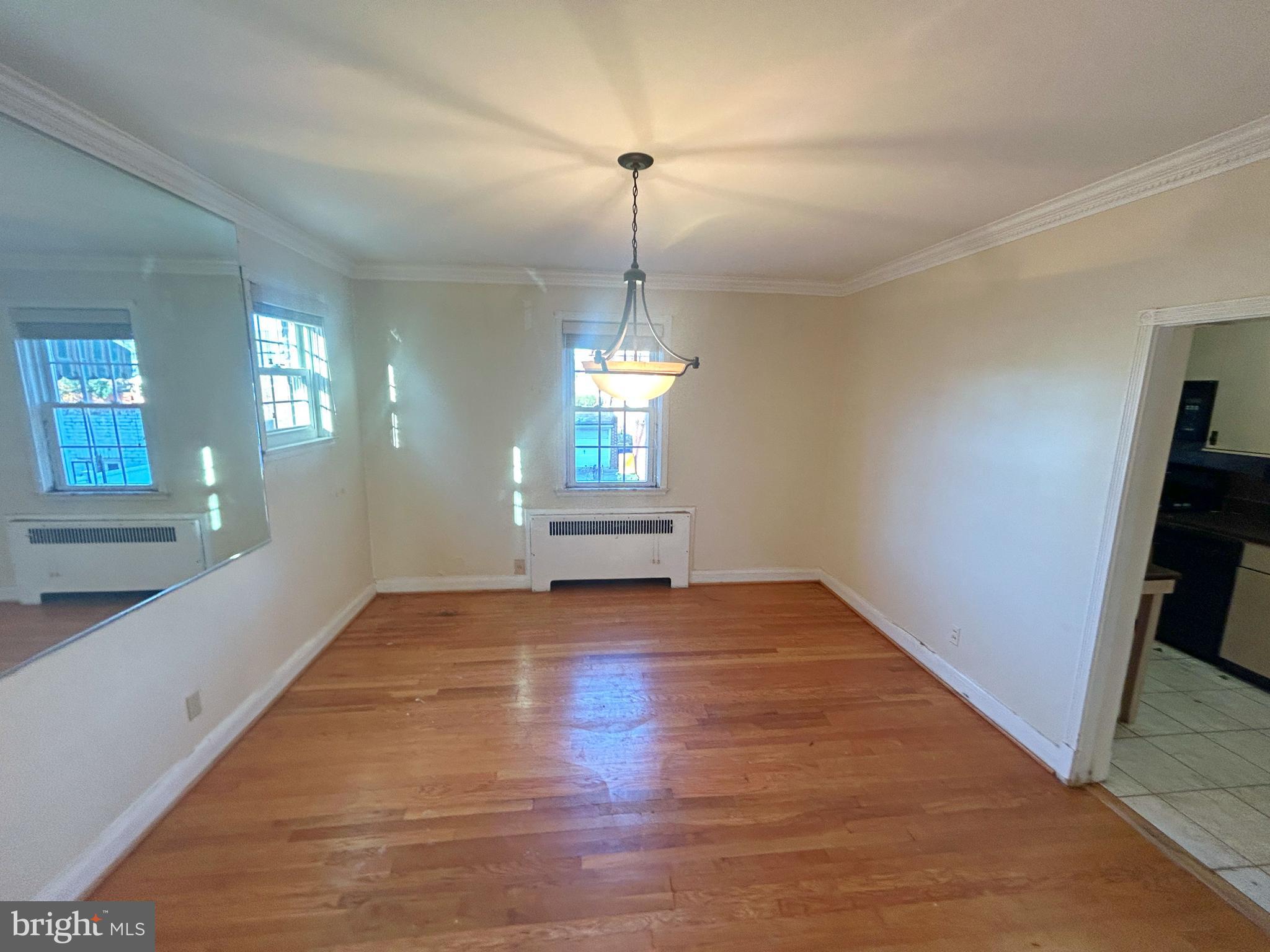 3520 White Chapel Road Baltimore, MD 21215 - Photo 8 of 18 Dining room