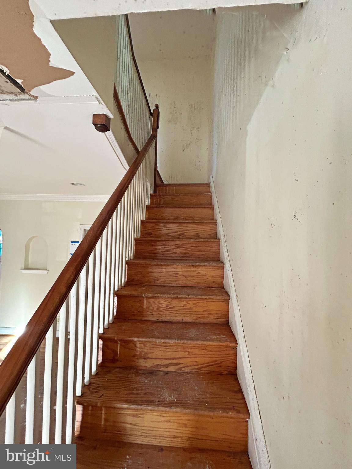 3520 White Chapel Road Baltimore, MD 21215 - Photo 10 of 18 Interior
