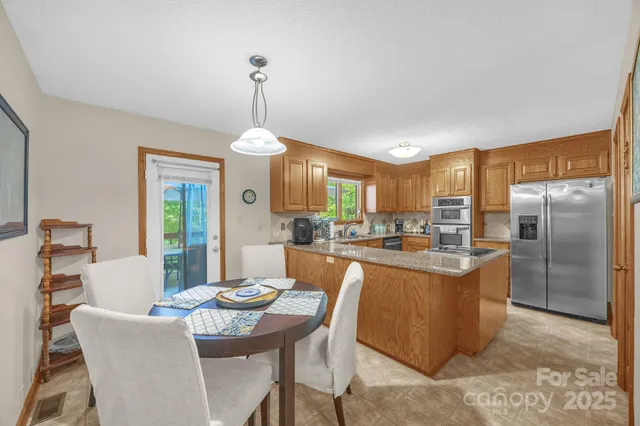 $575,000 | 9526 Goldsmith Lane, Mint Hill, NC 28227