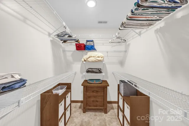 $575,000 | 9526 Goldsmith Lane, Mint Hill, NC 28227