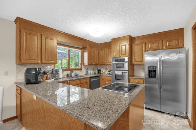 $575,000 | 9526 Goldsmith Lane, Mint Hill, NC 28227