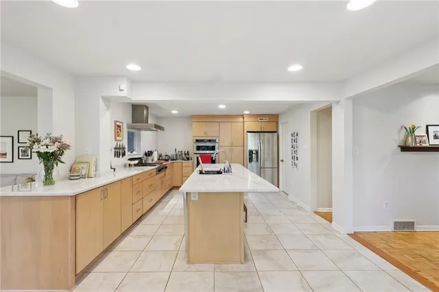 $824,900 | 600 Pat Haven Drive, Pittsburgh, PA 15243