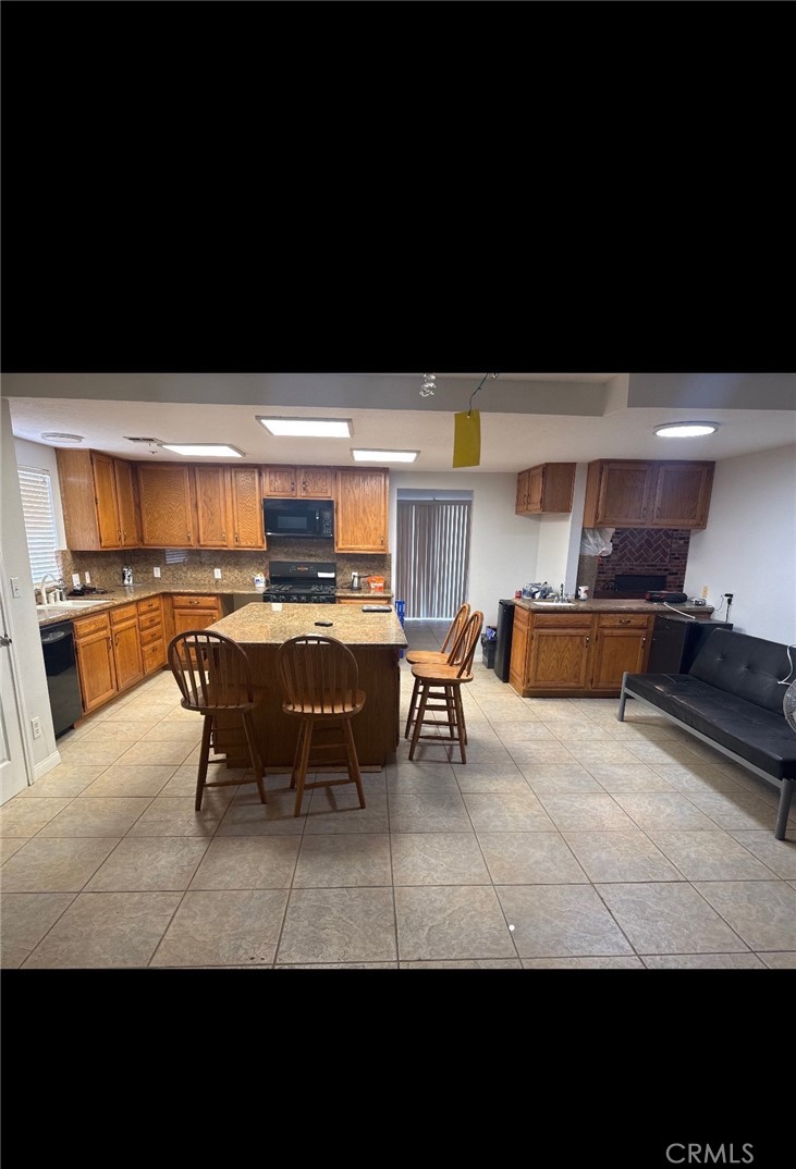 33125 Big Springs Road Acton, CA 93510 - Photo 8 of 11 a view of kitchen with breakfast area