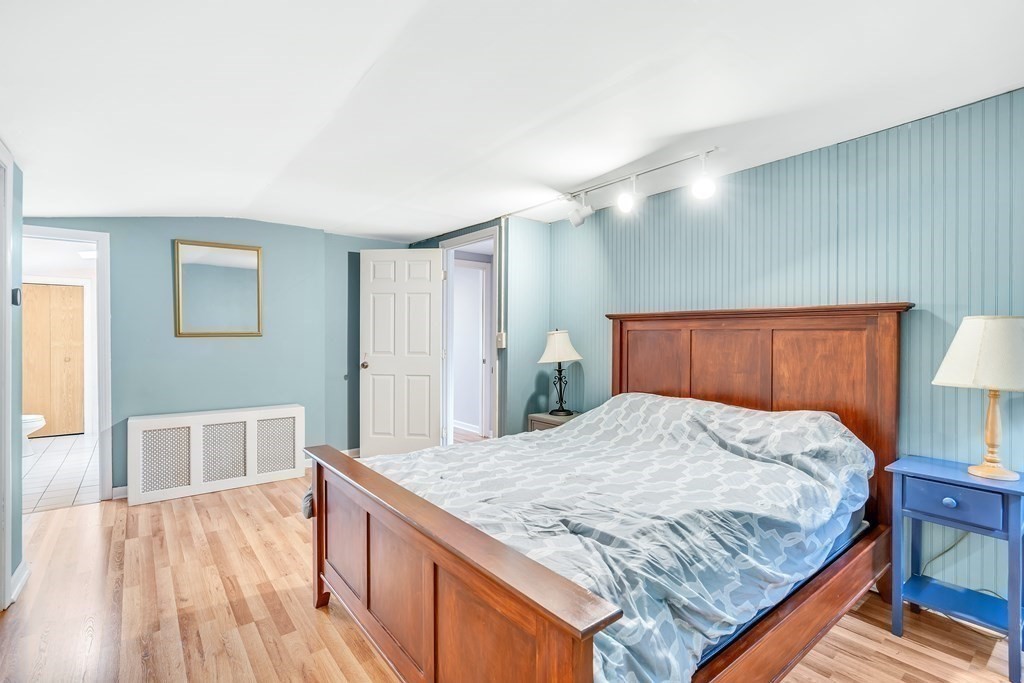 24 Hartford Road Worcester, MA 01606 - Photo 18 of 26 Gallery Image 18