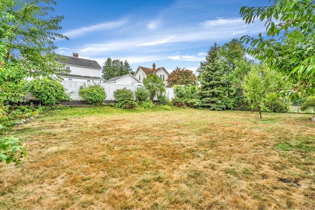 24 Hartford Road Worcester, MA 01606 - Photo 26 of 26 Gallery Image 26