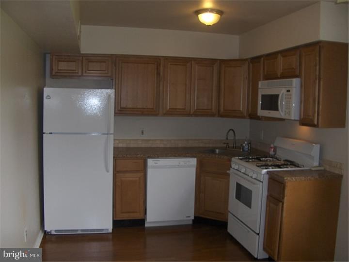 56 Forge Road Medford, NJ 08055 - Photo 4 of 25 Kitchen