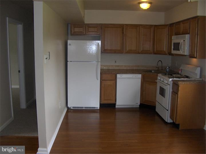 56 Forge Road Medford, NJ 08055 - Photo 5 of 25 Kitchen