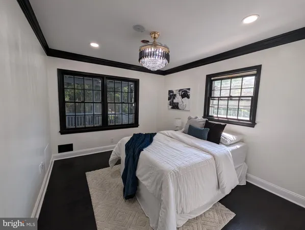 $6,000 | 2208 Wakefield Street, Alexandria, VA 22308