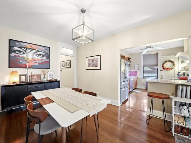 $375,000 | 2956 North Clark Street, Unit 2, Chicago, IL 60657