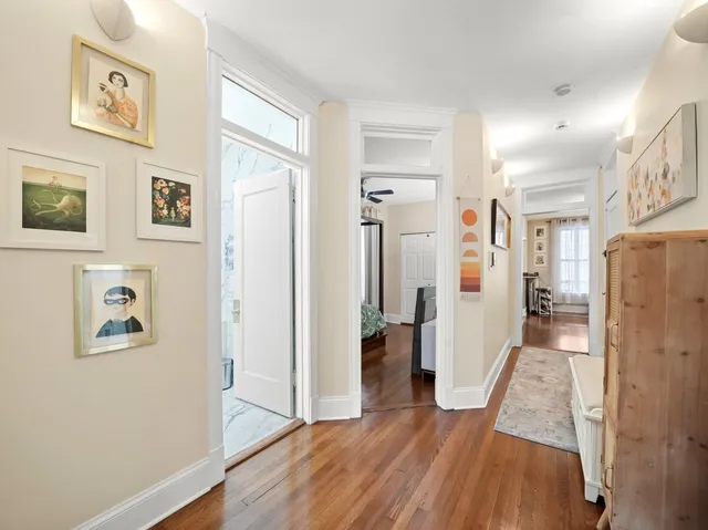 $375,000 | 2956 North Clark Street, Unit 2, Chicago, IL 60657