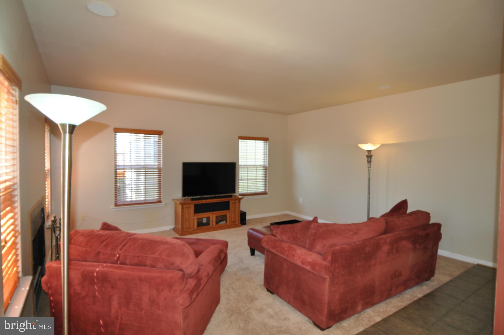 11594 Game Preserve Road Gaithersburg, MD 20878 - Photo 12 of 30 Dining Room