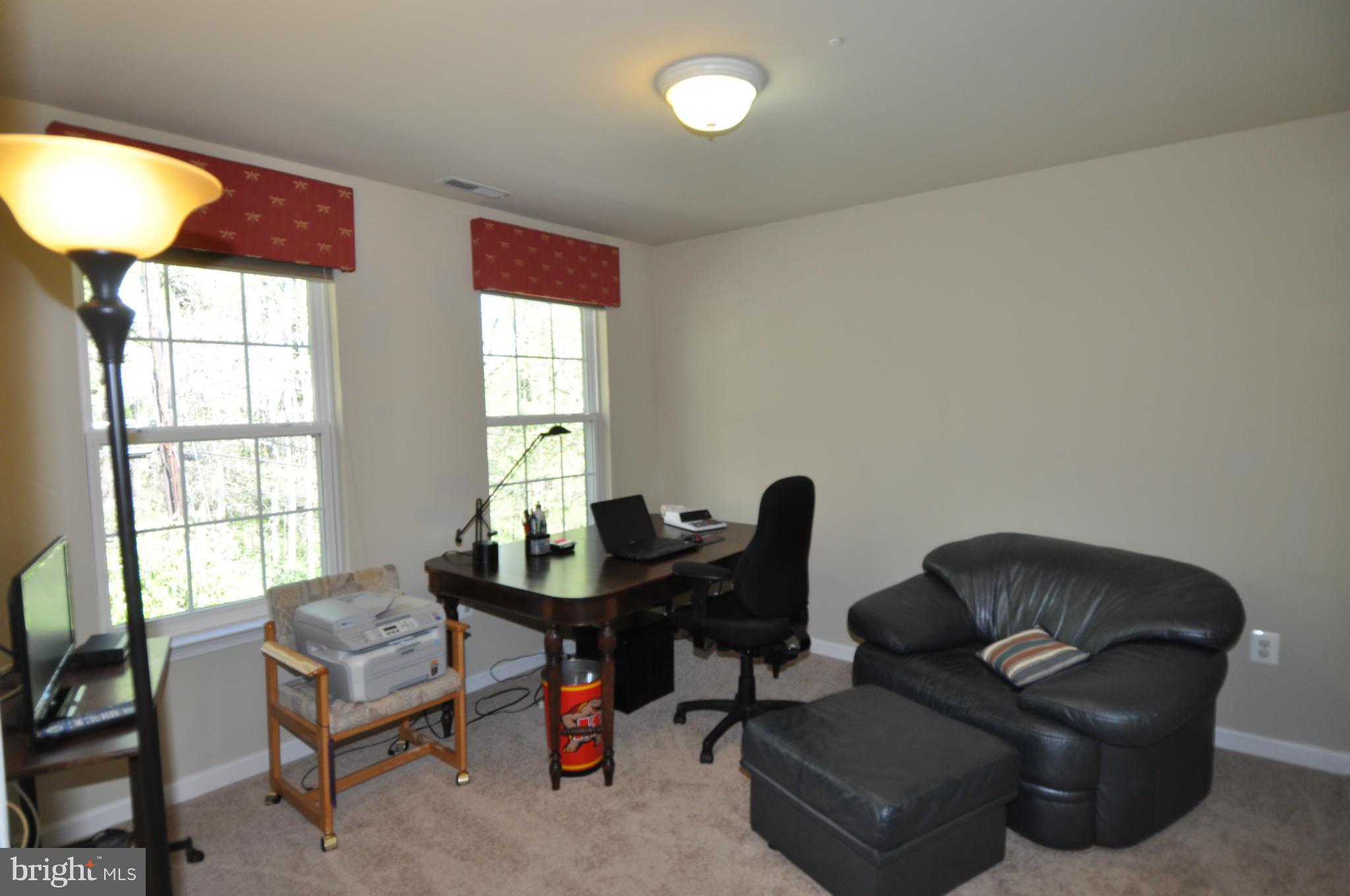 11594 Game Preserve Road Gaithersburg, MD 20878 - Photo 21 of 30 Bedroom
