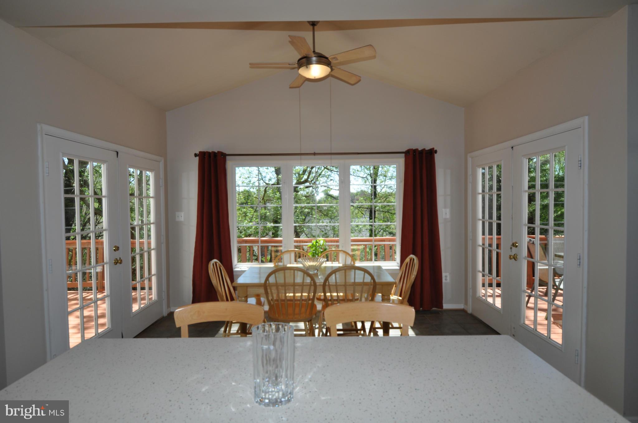11594 Game Preserve Road Gaithersburg, MD 20878 - Photo 10 of 30 Breakfast Nook